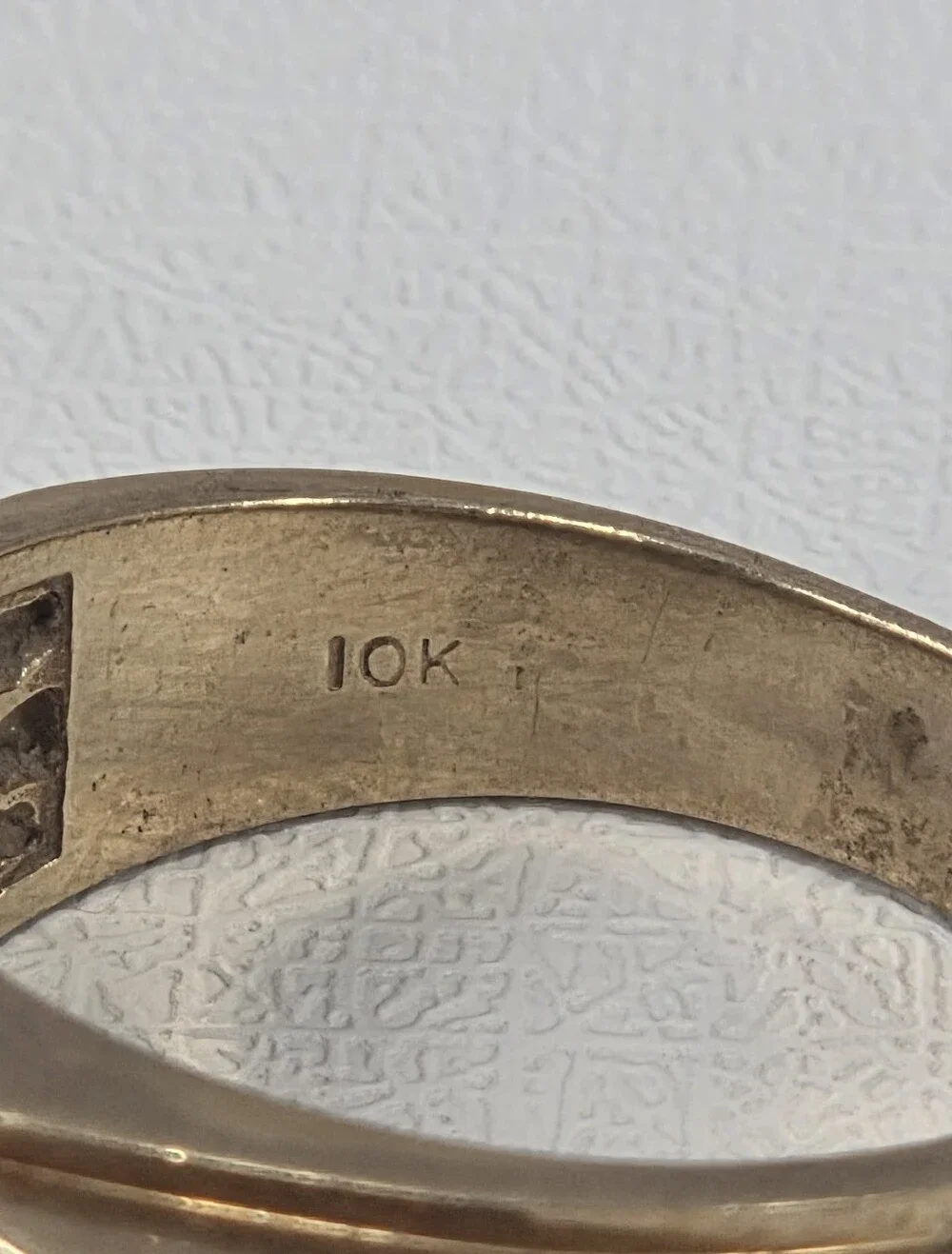 Vintage 10K Solid Gold Diamond Nugget Ring Sz 10